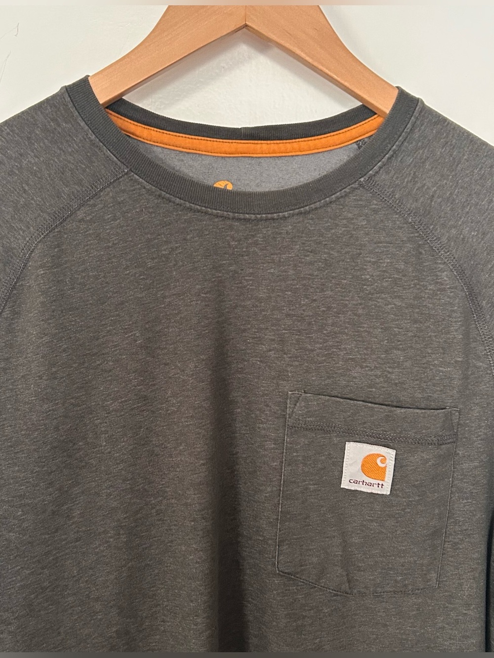 Carhartt Force Men’s Size M Relaxed Fit Long Sleeve Crew Neck Tee